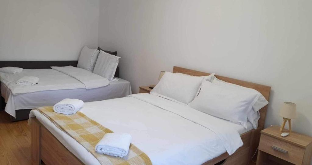 Jad - Family - Apartments - Zorilor Brassó Kültér fotó